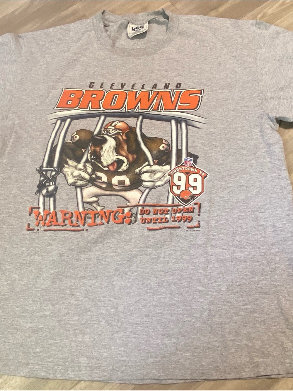 VTG 90s Lee Sport NFL Cleveland Browns Graphic Jailbreak Gray Shirt  Men's XL
